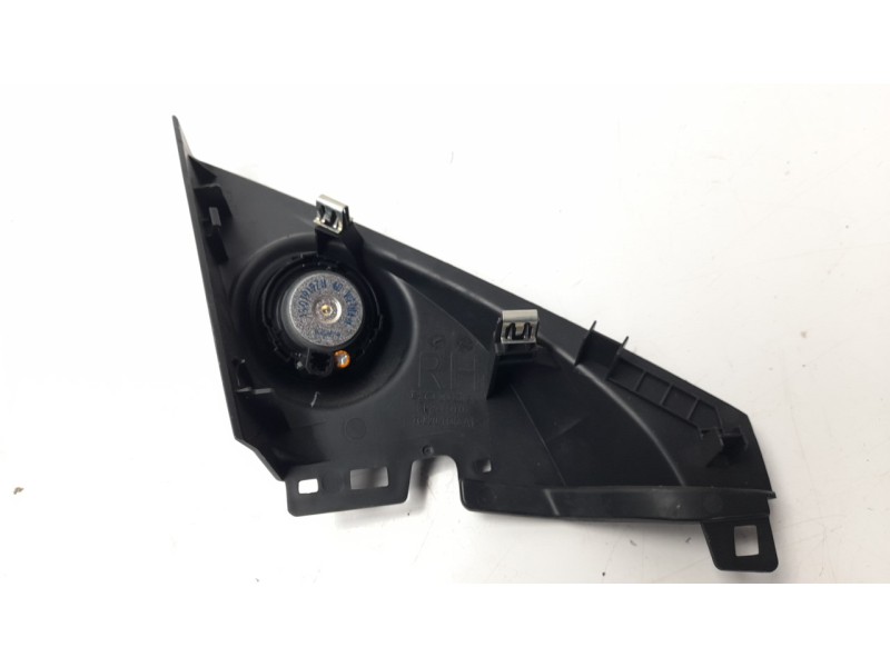 Recambio de moldura para honda civic lim.5 (fk) 1.0 elegance referencia OEM IAM 76220TGG  