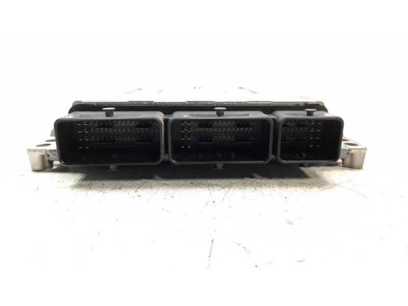 Recambio de centralita motor uce para renault megane iv grandtour business referencia OEM IAM 237104412S  