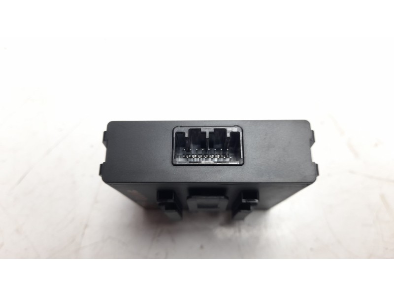 Recambio de modulo electronico para honda civic lim.5 (fk) 1.0 elegance referencia OEM IAM 39670TGG  