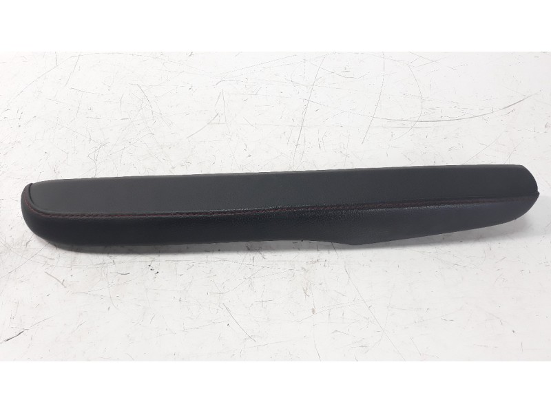 Recambio de guarnecido puerta delantera izquierda para honda civic lim.5 (fk) 1.0 vtec cat referencia OEM IAM GN33108360  
