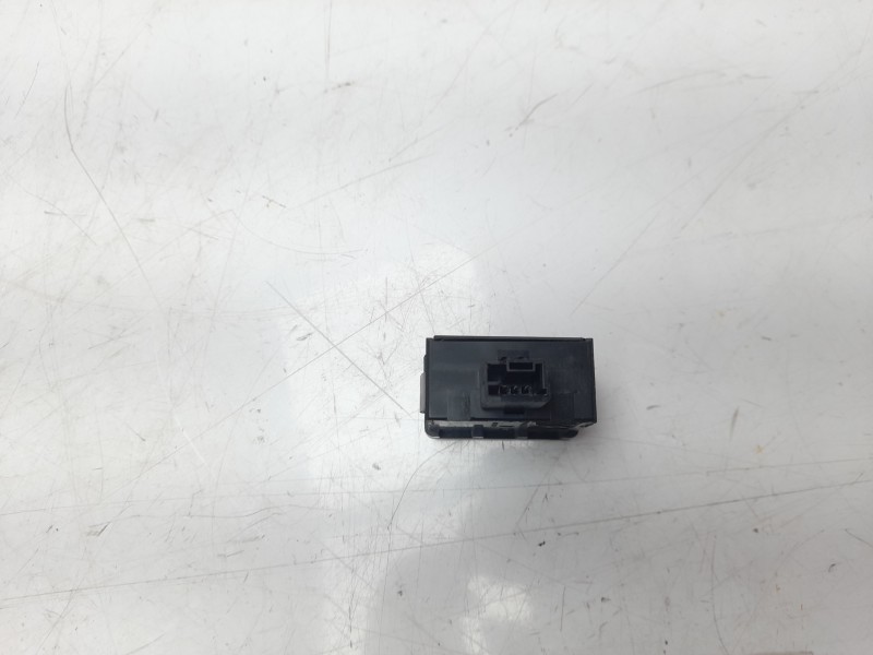 Recambio de interruptor para citroen ds3 design referencia OEM IAM 96661868XT  