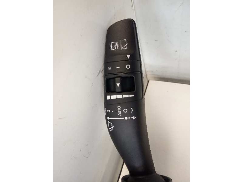Recambio de mando multifuncion para kia stonic (ybcuv) spirit referencia OEM IAM 93403H8960  