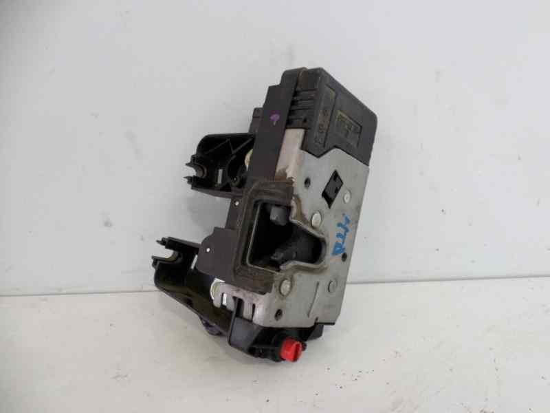 Recambio de cerradura puerta trasera derecha para opel vectra c berlina elegance referencia OEM IAM   