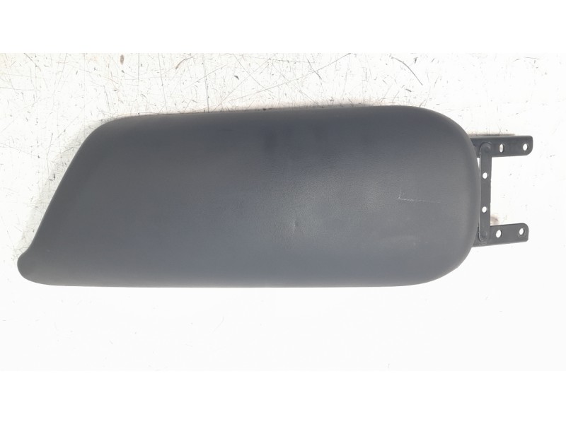 Recambio de apoyabrazos central para toyota c-hr hybrid gr sport referencia OEM IAM 58905F4010C1  