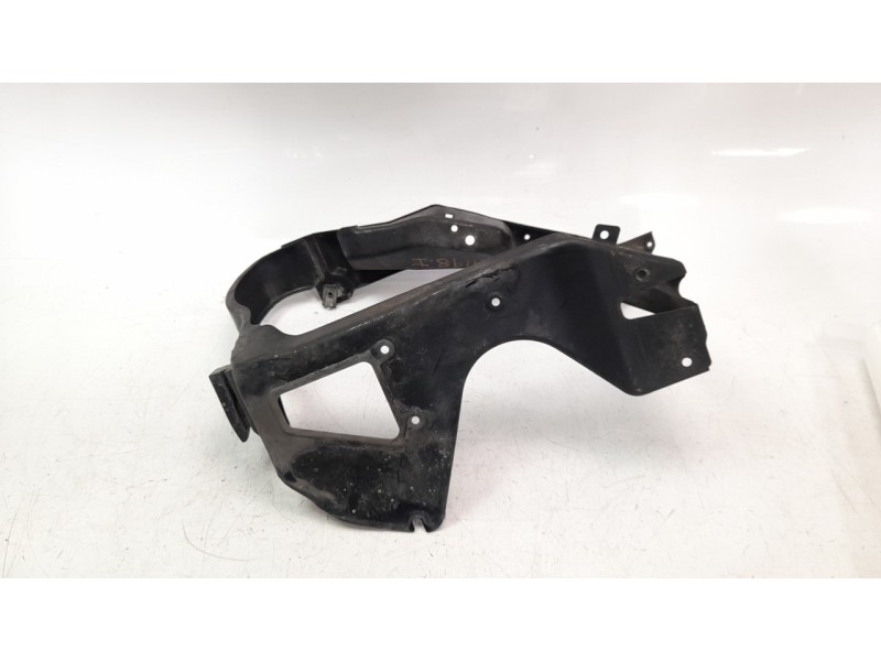 Recambio de soporte faro izquierdo para mercedes-benz clase cl (w215) coupe 5.0 v8 24v cat referencia OEM IAM A2156200572  