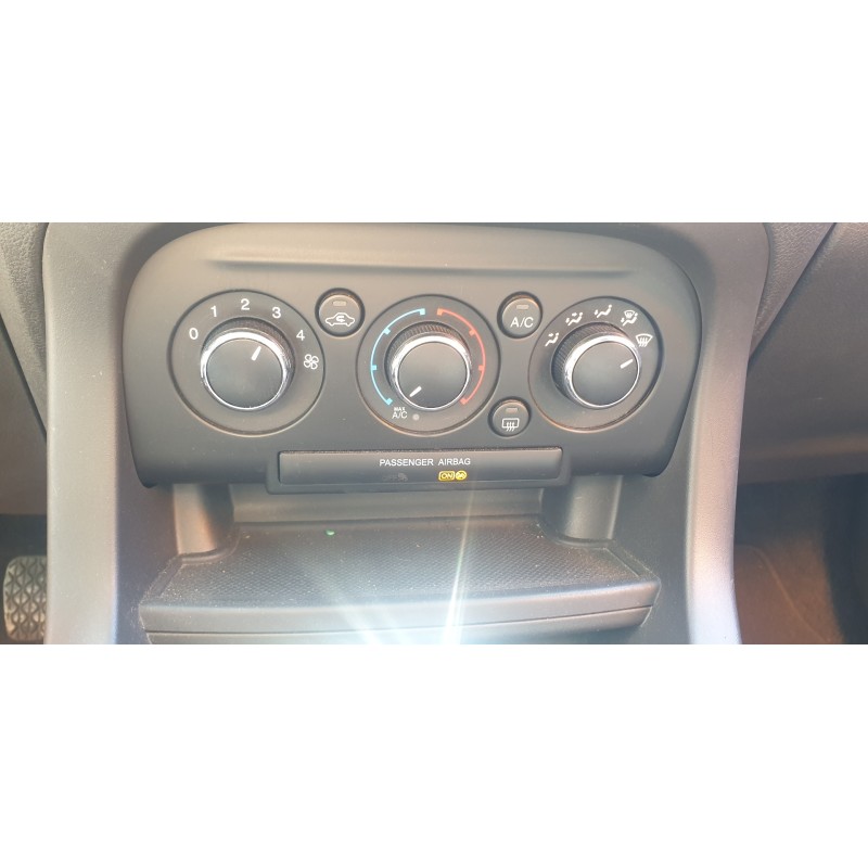 Recambio de mando calefaccion / aire acondicionado para ford ka+ 1.2 ti-vct cat referencia OEM IAM J7BT19980ED  