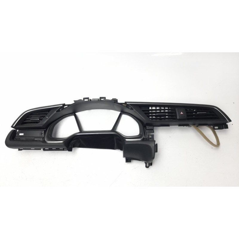 Recambio de rejilla aireadora para honda civic lim.5 (fk) 1.0 elegance referencia OEM IAM 77231TBA  