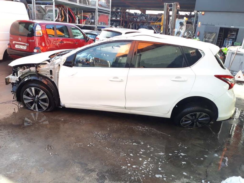 nissan pulsar (c13) del año 2015