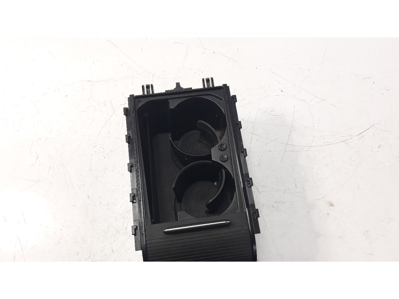 Recambio de moldura para volkswagen golf vii sportsvan 2.0 tdi referencia OEM IAM 510862531  