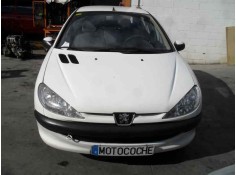 PEUGEOT 206 BERLINA