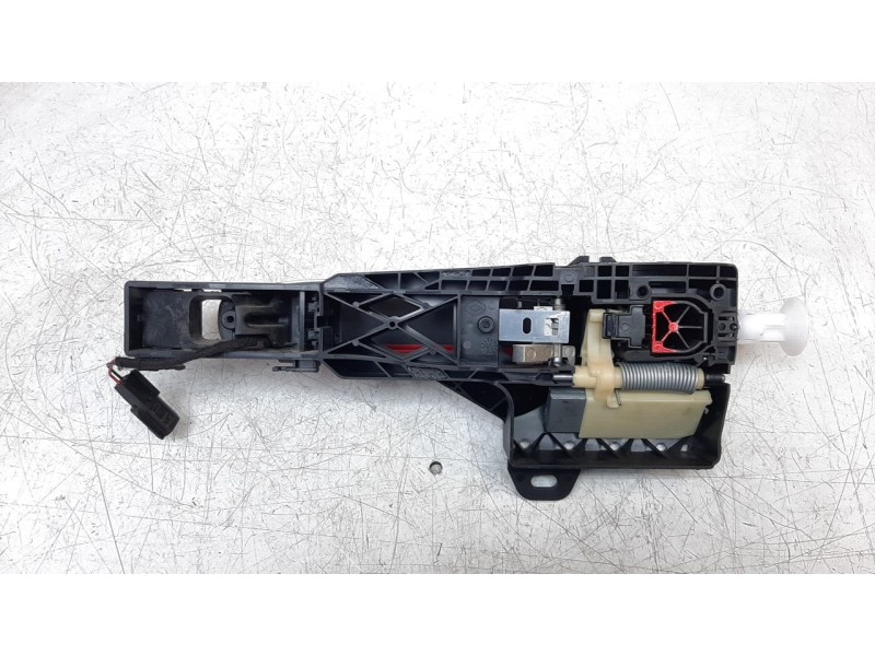 Recambio de maneta exterior trasera derecha para renault megane iv grandtour business referencia OEM IAM 806067663R  