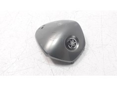 Recambio de moldura para yamaha x-max 125 referencia OEM IAM BL1F614500   2