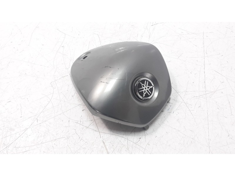 Recambio de moldura para yamaha x-max 125 referencia OEM IAM BL1F614500  