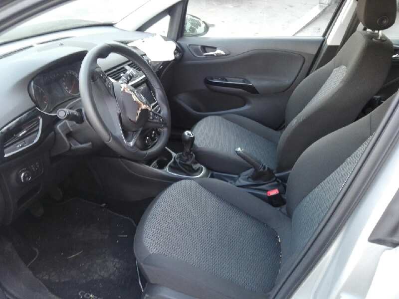 opel corsa e del año 2017