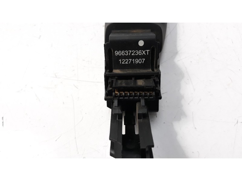 Recambio de mando multifuncion para citroen c-elysée 1.6 blue-hdi fap referencia OEM IAM 96637236XT  