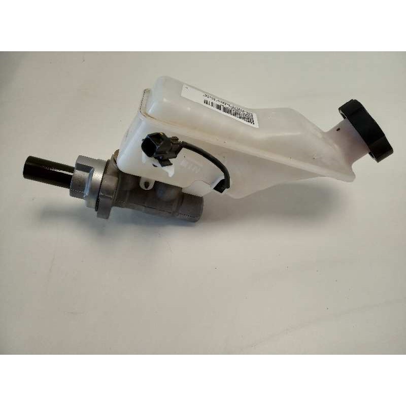 Recambio de bomba freno para kia sportage emotion 4x2 referencia OEM IAM 585102S101  