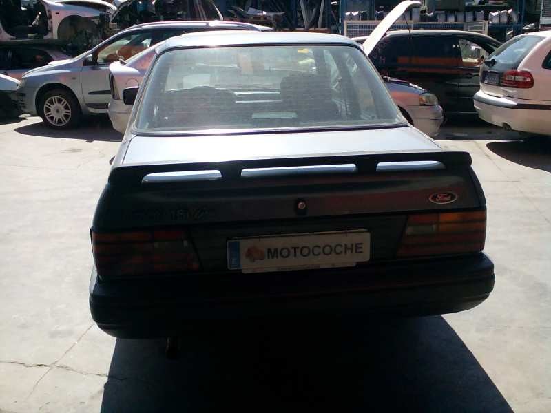 ford orion del año 1989