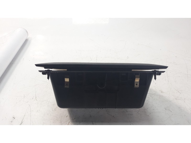 Recambio de guantera para volkswagen golf vii sportsvan 2.0 tdi referencia OEM IAM 0456221  