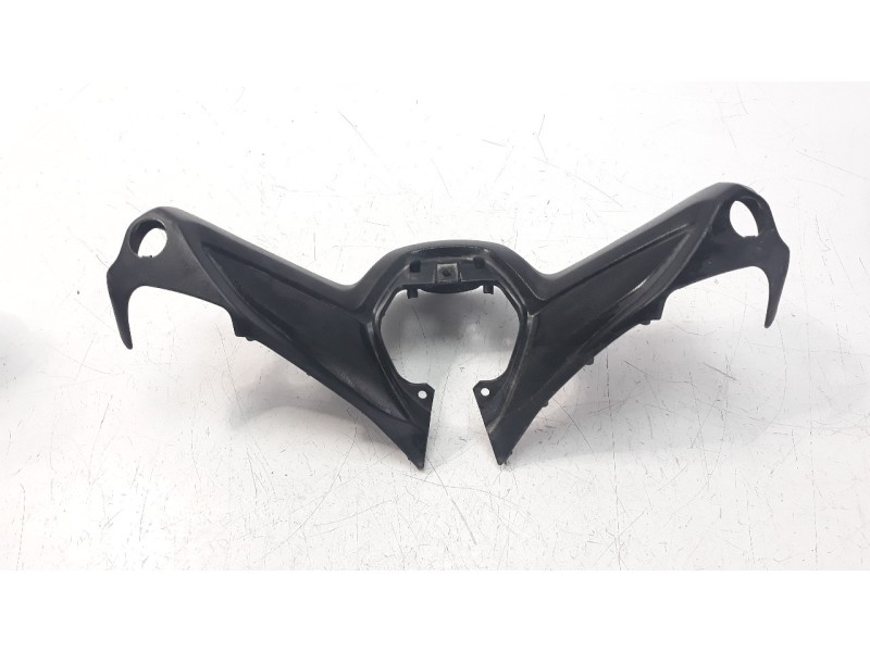 Recambio de moldura para yamaha x-max 125 referencia OEM IAM B74F621300  