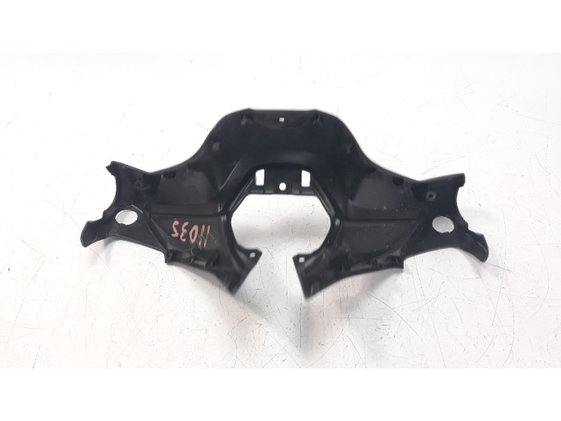 Recambio de moldura para yamaha x-max 125 referencia OEM IAM B74F621300  