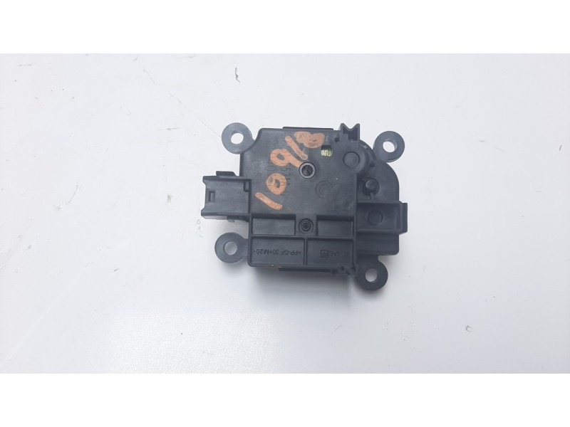 Recambio de motor calefaccion para mazda 3 berlina (bp) referencia OEM IAM 27731F531AG  