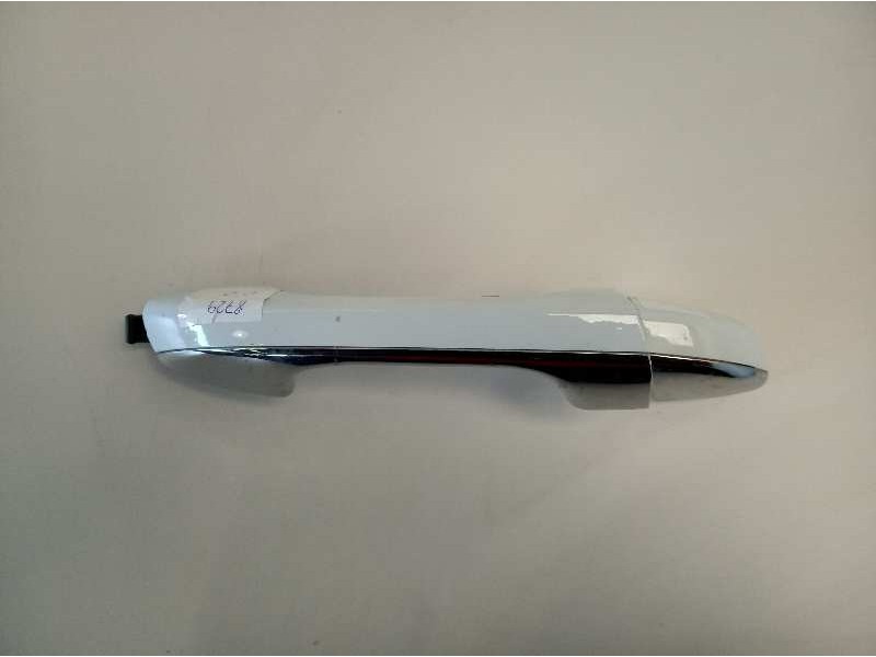 Recambio de maneta exterior delantera derecha para kia sportage emotion 4x2 referencia OEM IAM 826653W000  