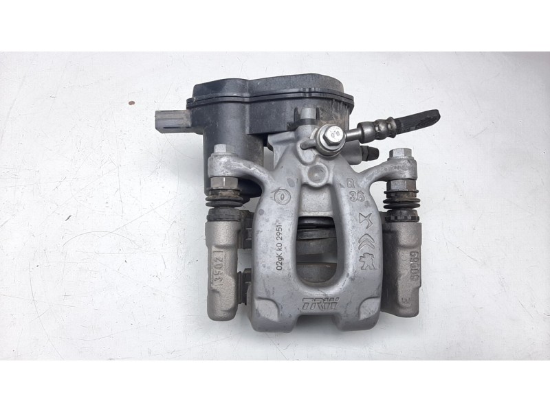 Recambio de pinza de freno trasera derecha para peugeot 2008 (p1) 1.2 puretech referencia OEM IAM 9842295180  