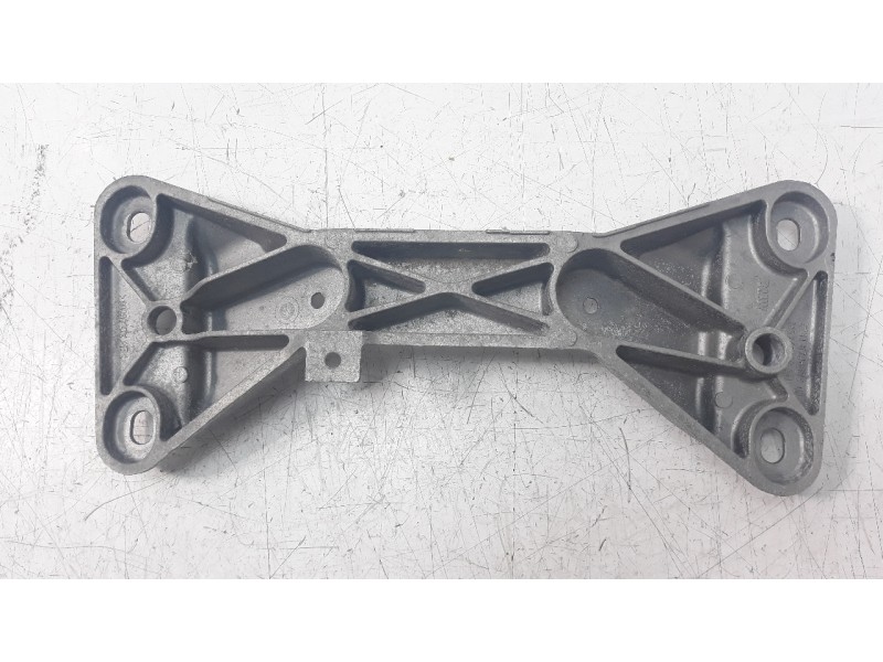 Recambio de soporte cambio para bmw serie 3 lim. (f30) 2.0 turbodiesel referencia OEM IAM 24041232796  