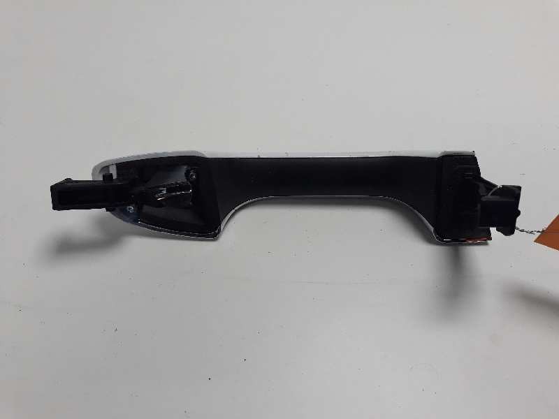 Recambio de maneta exterior delantera izquierda para kia sportage emotion 4x2 referencia OEM IAM   
