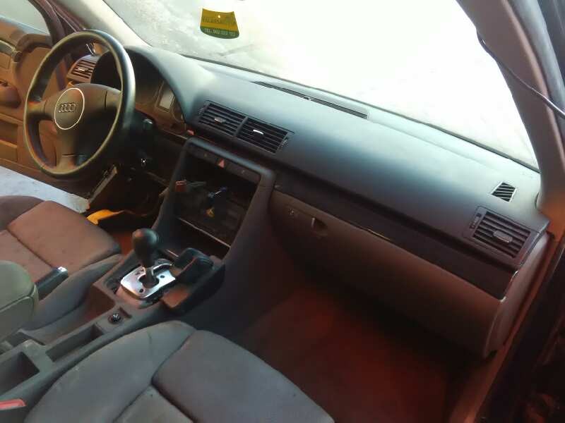 audi a4 berlina (8e) del año 2002