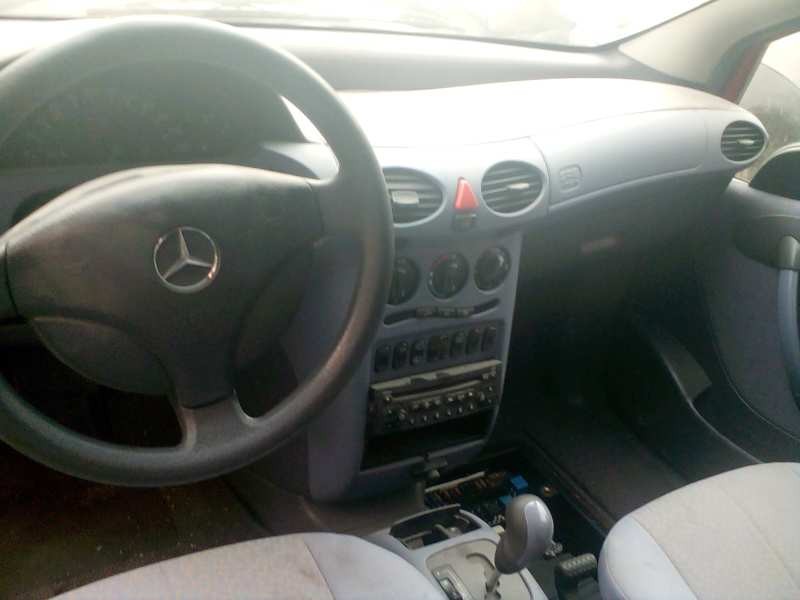 mercedes-benz clase a (w168) del año 2000