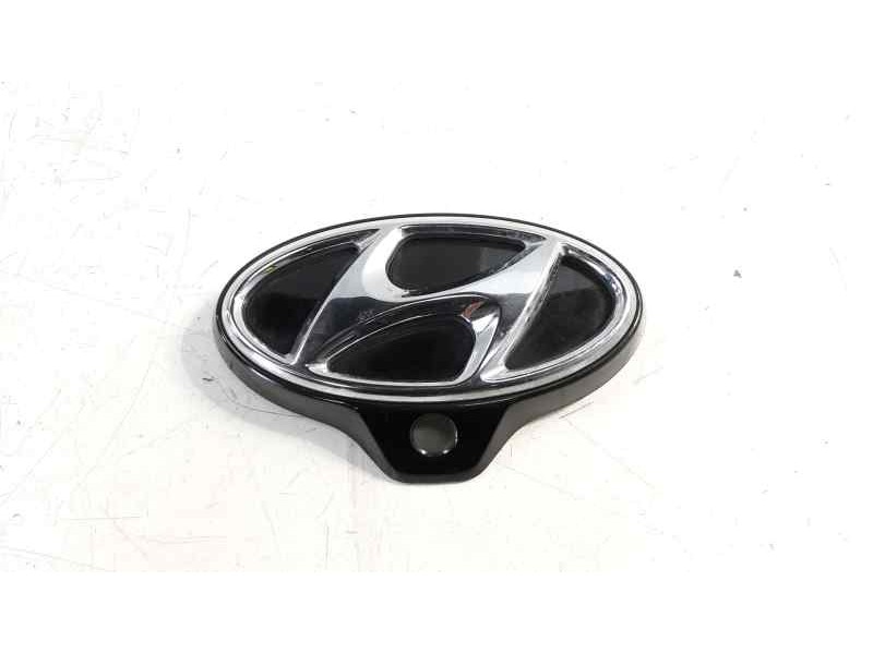 Recambio de molduras traseras para hyundai i30 (pd) n referencia OEM IAM 87311C4100  