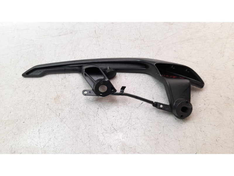 Recambio de portaequipajes para yamaha x-max 125 referencia OEM IAM BL1F474W00P0  