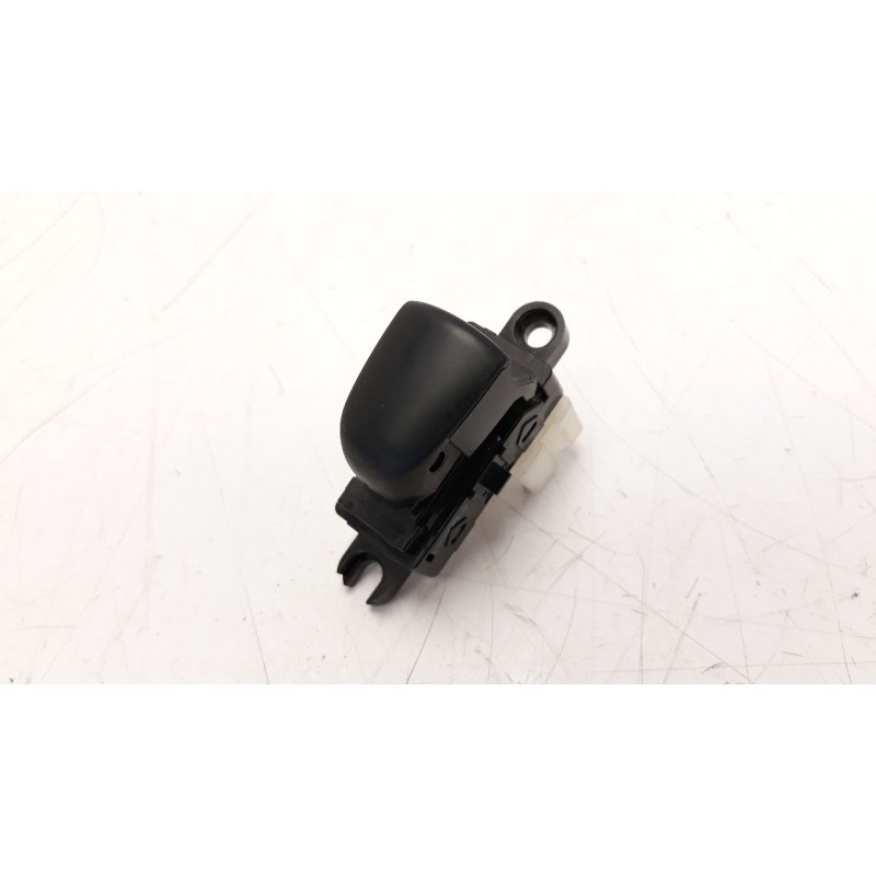 Recambio de mando elevalunas trasero derecho para nissan pulsar (c13) 1.5 turbodiesel cat referencia OEM IAM 254114CE0A  