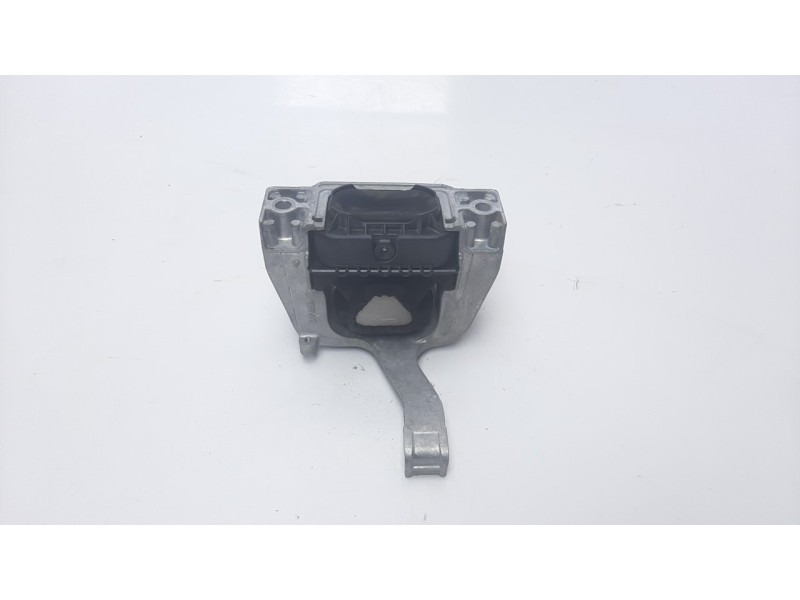 Recambio de soporte motor derecho para seat leon (5f1) 1.2 tsi referencia OEM IAM 5Q0199262BD  