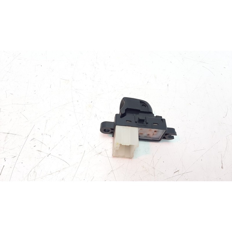 Recambio de mando elevalunas trasero izquierdo para nissan pulsar (c13) 1.5 turbodiesel cat referencia OEM IAM 254114CE0A  