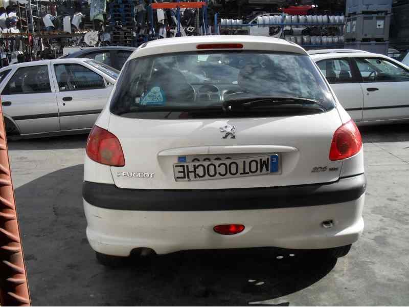 peugeot 206 berlina del año 2003
