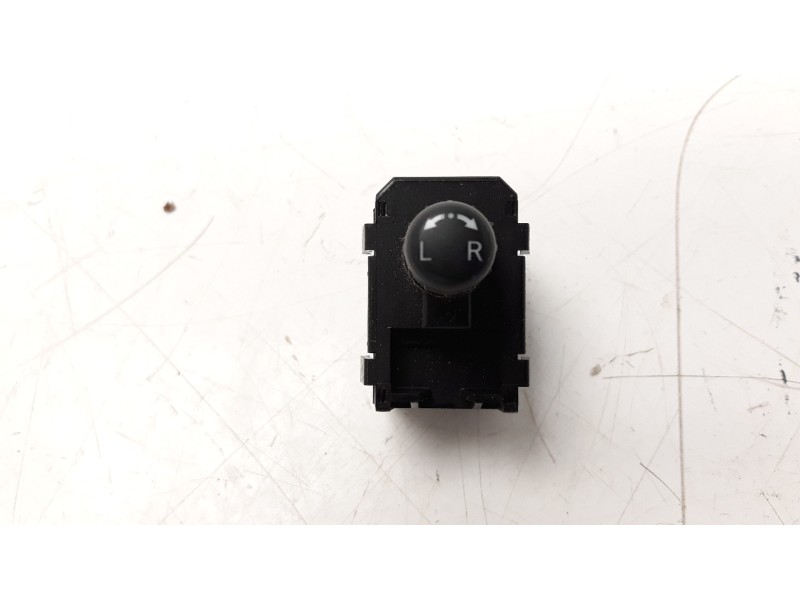 Recambio de mando retrovisor para nissan pulsar (c13) 1.5 turbodiesel cat referencia OEM IAM 255701AA0A  