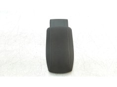 Recambio de apoyabrazos central para toyota auris hybrid active referencia OEM IAM 5890502860C3   2