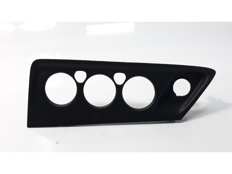 Recambio de moldura para ford transit custom kasten 2.0 tdci cat referencia OEM IAM BK2118522AE  