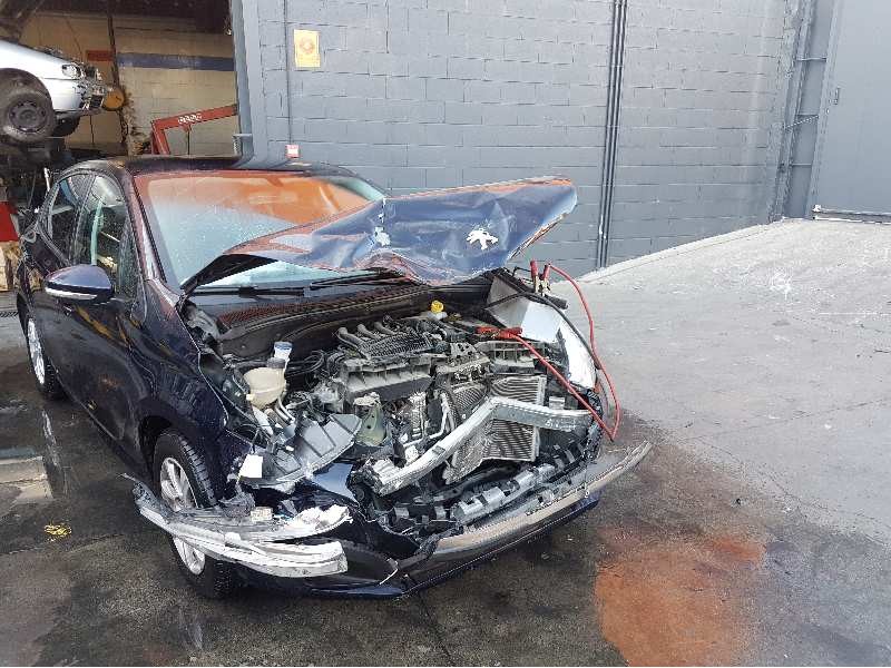 peugeot 208 del año 2016