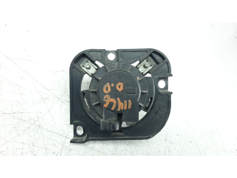 Recambio de faro antiniebla derecho para fiat 500 referencia OEM IAM 51786773 51786773 FT0304413