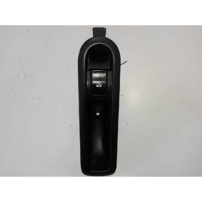 Recambio de mando elevalunas trasero derecho para renault scenic ii 1.9 dci diesel referencia OEM IAM  REN14380 