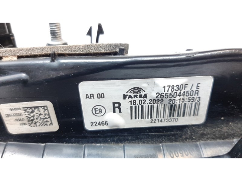 Recambio de piloto trasero derecho interior para renault clio v intens referencia OEM IAM 265504450R  