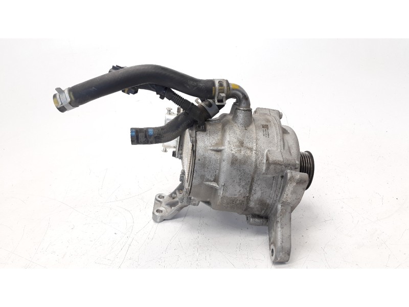 Recambio de alternador para kia niro referencia OEM IAM 3739003900  