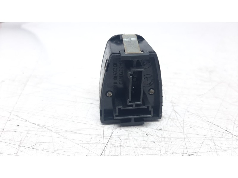 Recambio de mando retrovisor para bmw serie 3 berlina (e46) 1.8 16v referencia OEM IAM 83736919  