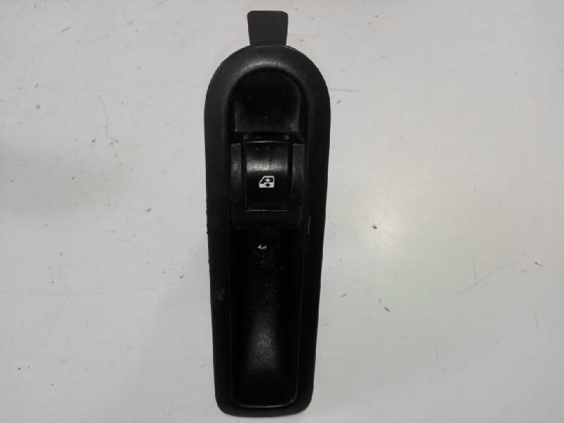 Recambio de mando elevalunas trasero izquierdo para renault scenic ii 1.9 dci diesel referencia OEM IAM  REN14380 
