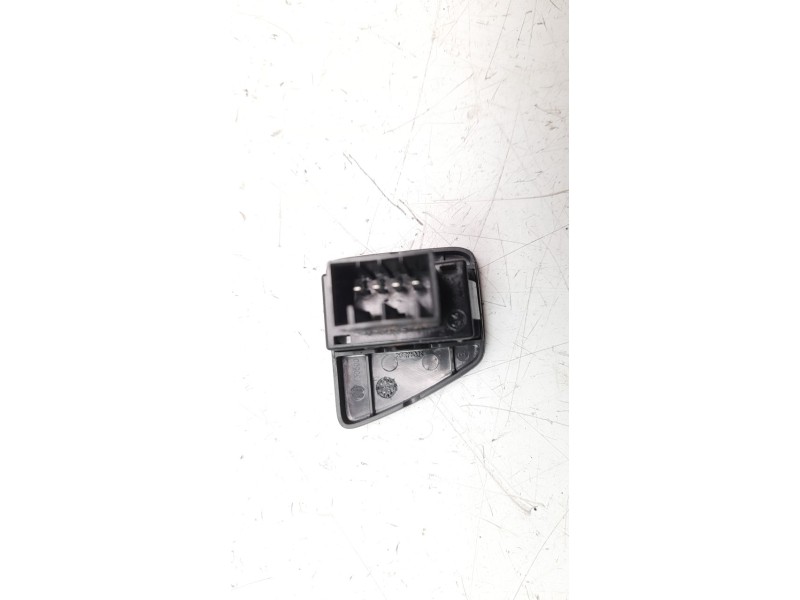 Recambio de mando elevalunas delantero derecho para fiat 500 referencia OEM IAM 735450602  