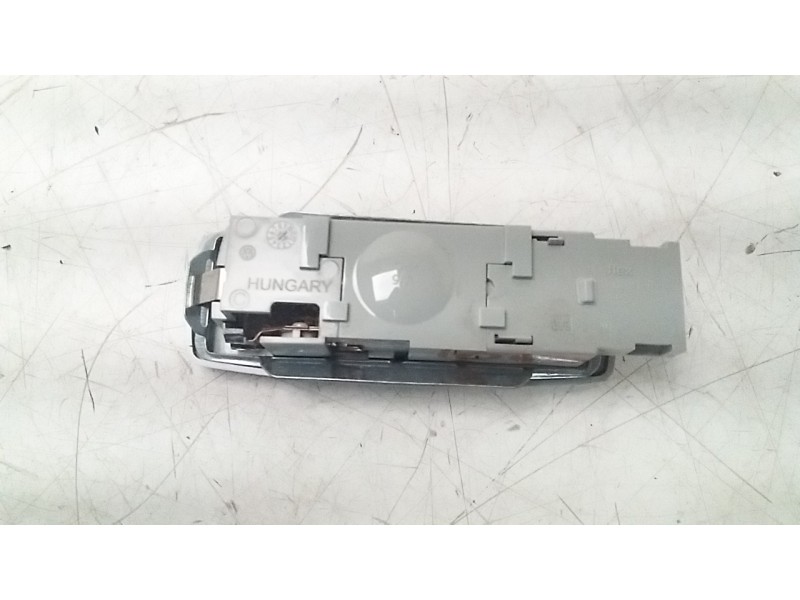 Recambio de luz interior para skoda fabia 1.0 tsi referencia OEM IAM 947291  