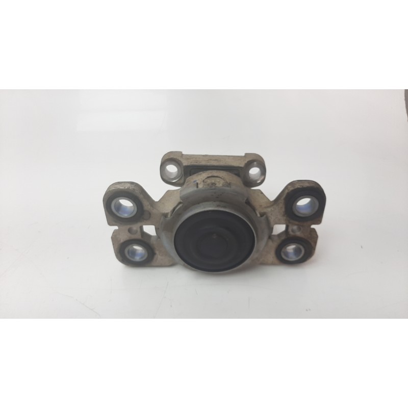 Recambio de soporte motor izquierdo para land rover freelander (lr2) 2.2 td4 cat referencia OEM IAM 6G927M121LH9  